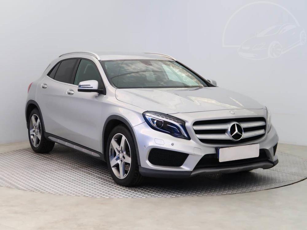 Prodm Mercedes-Benz GLA  220 CDI 4MATIC, 4X4, Automat