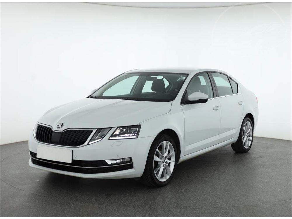 koda Octavia 1.4 TSI, Automatick klima