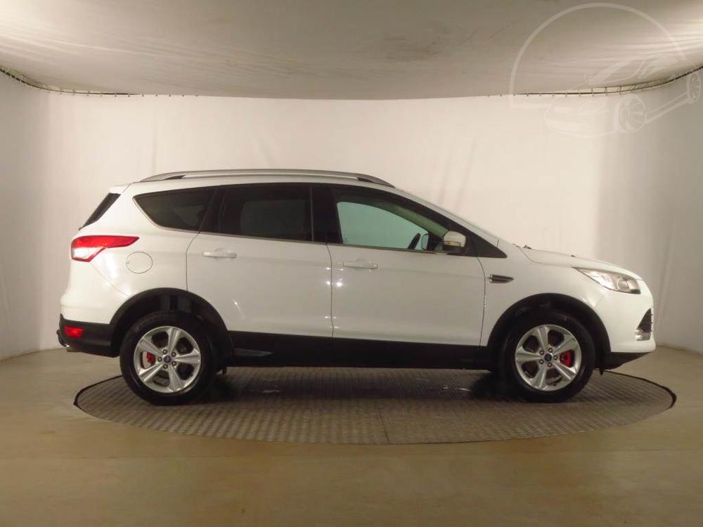 Ford Kuga 2.0 TDCi, Trend, Serv.kniha