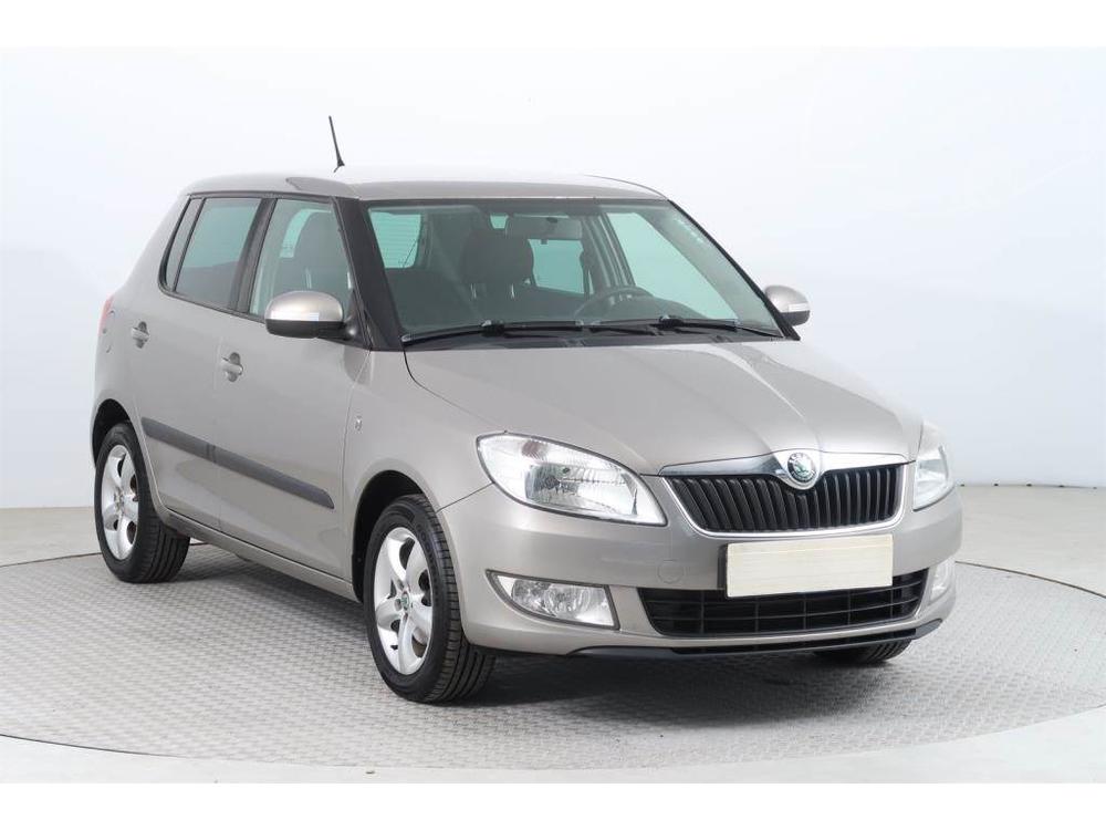 Škoda Fabia 1.2 TSI, Klima, El. okna