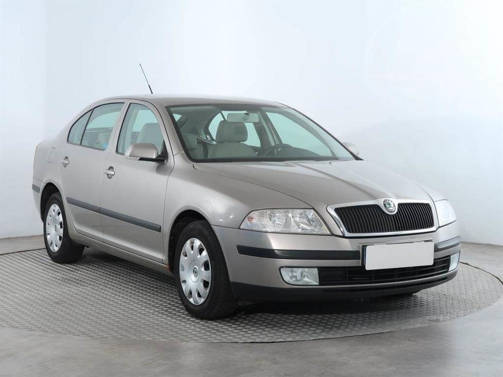 Škoda Octavia 1.6, Ambition, ČR,1.maj