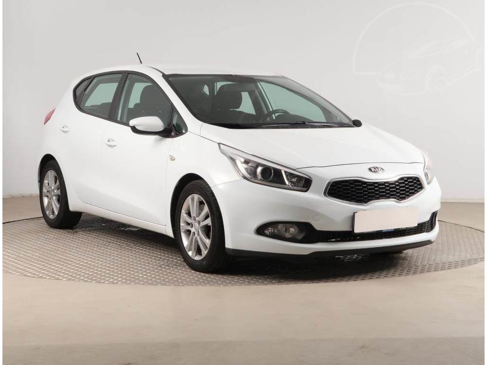 Prodm Kia Ceed 1.4 CVVT, R,1.maj, Serv.kniha