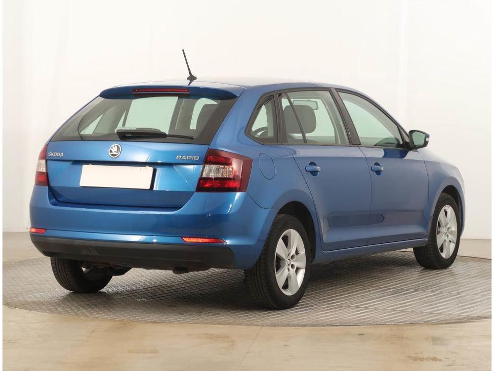 koda Rapid 1.0 TSI, Spaceback, R,2.maj