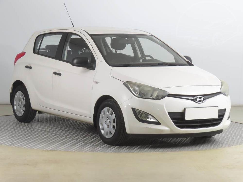 Prodm Hyundai i20 1.2, R,1.maj, Serv.kniha