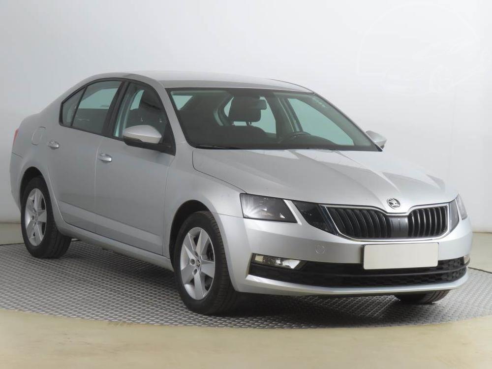 Škoda Octavia 1.4 TSI, Ambition, ČR,1.maj