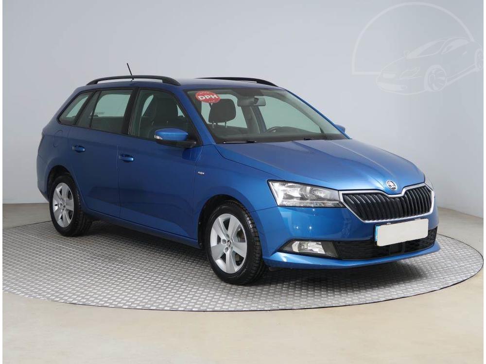 Škoda Fabia 1.0 TSI, ČR,1.maj, Serv.kniha