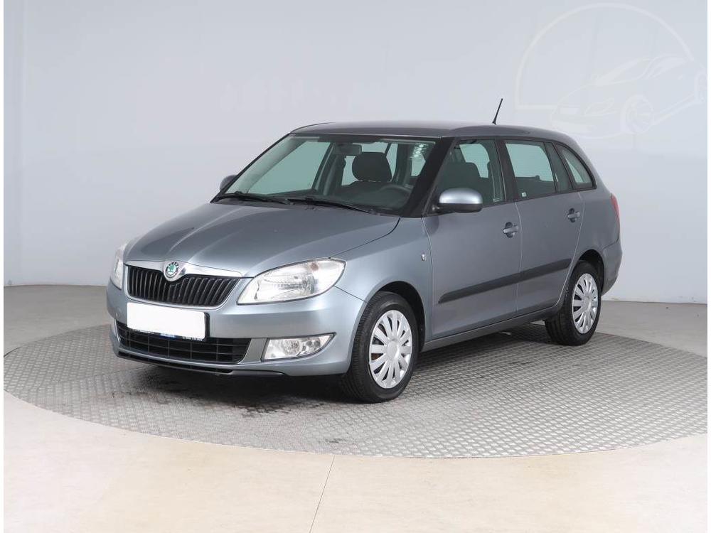 koda Fabia 1.2 12V, Ambition, Serv.kniha