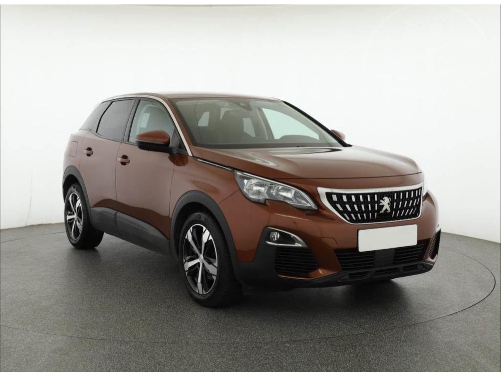 Peugeot 3008 1.2 PureTech, ČR,2.maj