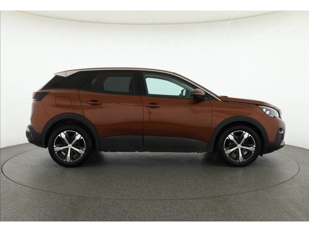 Peugeot 3008 1.2 PureTech, R,2.maj