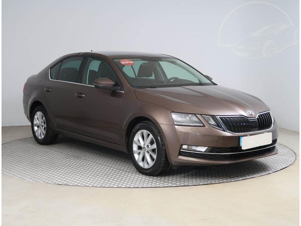 Prodm koda Octavia 1.5 TSI, R,1.maj, Serv.kniha