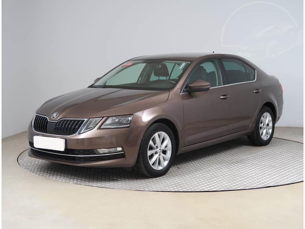 koda Octavia 1.5 TSI, R,1.maj, Serv.kniha