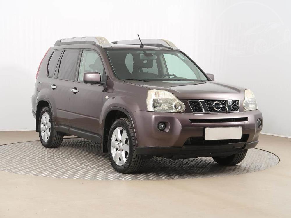 Nissan X-Trail 2.0 dCi, 4X4, R,1.maj