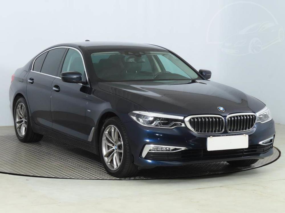 BMW 530 530d xDrive, Luxury Line, 4X4