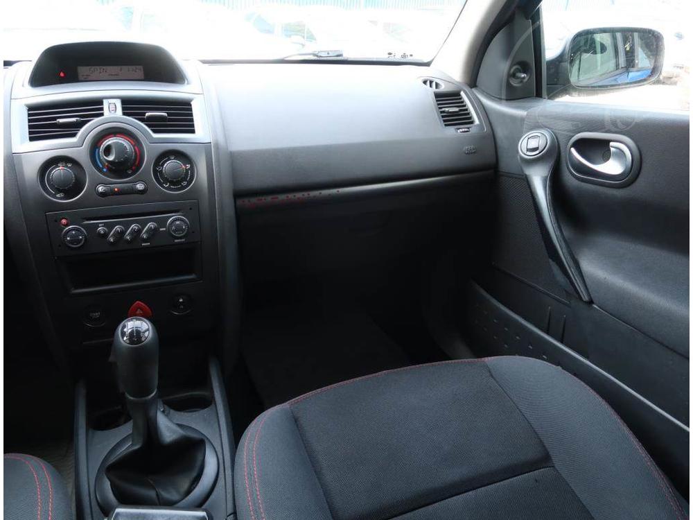 Renault Megane 1.6 16V, v provozu