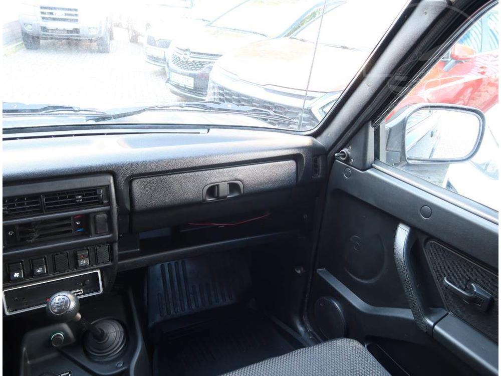 Lada Niva 1.7 i, 4X4