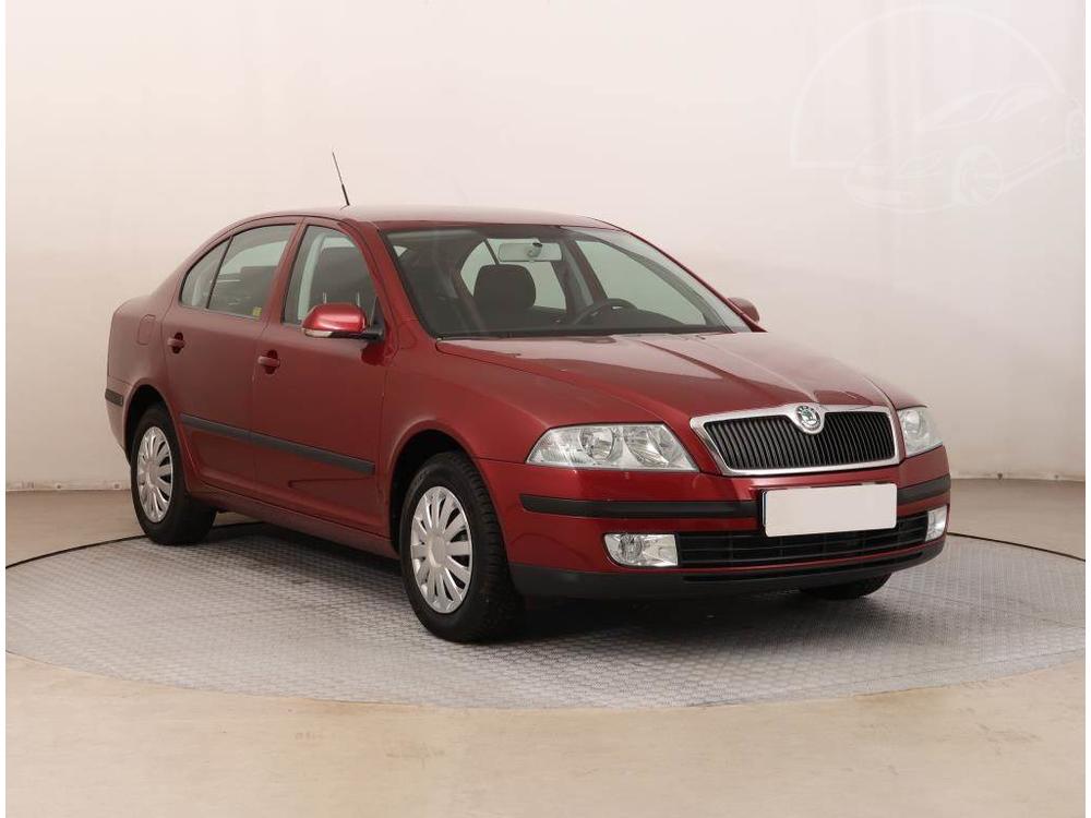 Škoda Octavia 1.6, ČR,1.maj, Klima, El. okna