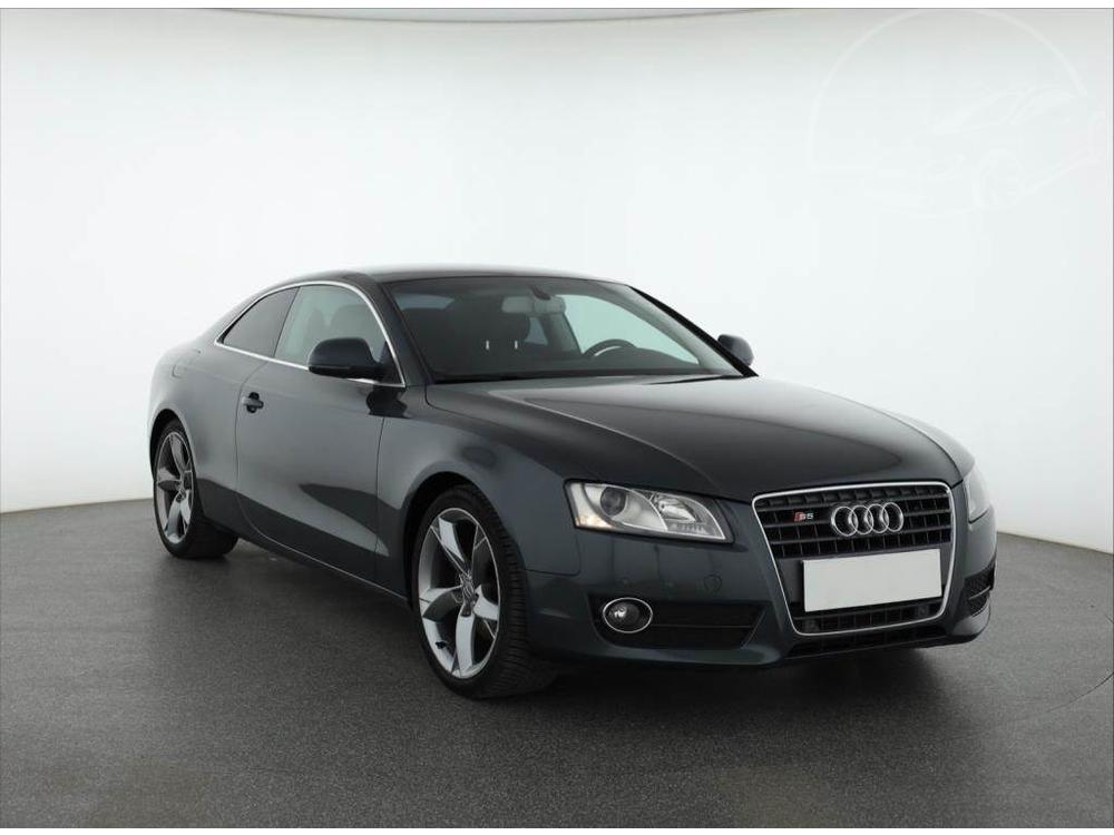 Audi A5 1.8 TFSI, Automatická klima