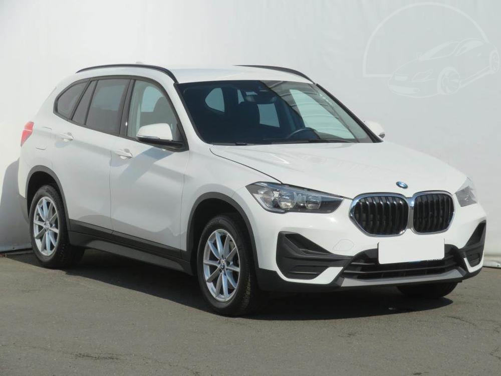 Prodm BMW X1 sDrive18d, Automat, Serv.kniha