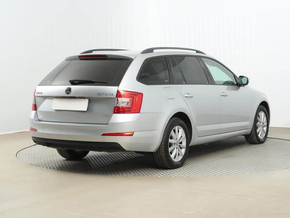 koda Octavia 1.6 TDI, NOV CENA, 4X4