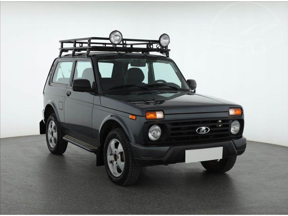 Lada Niva 1.7 i, 4X4, Serv.kniha