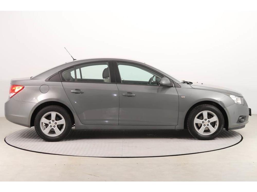 Chevrolet Cruze 1.6 i 16V, Klima, Tempomat