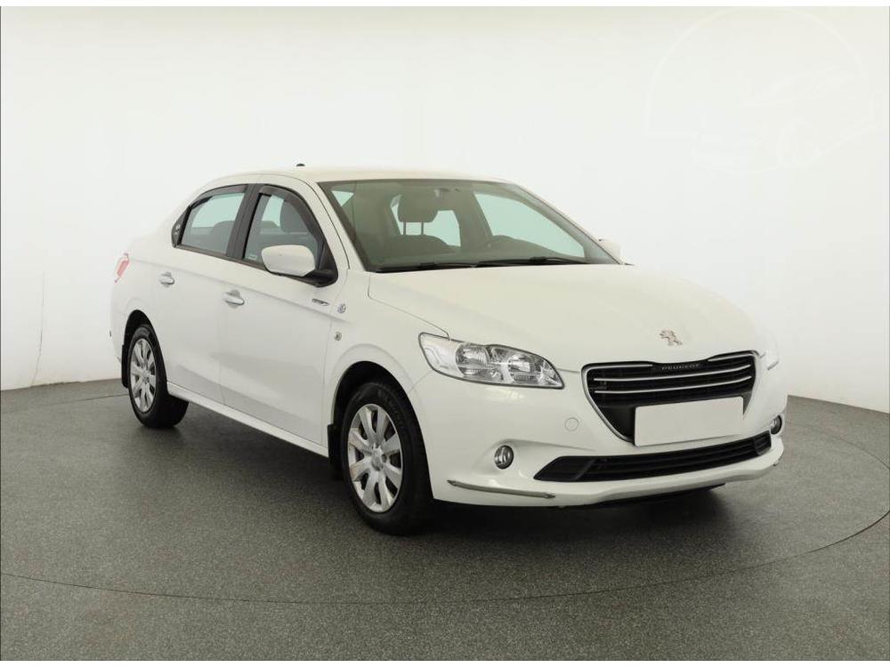 Peugeot 301 1.2 PureTech, ČR,1.maj