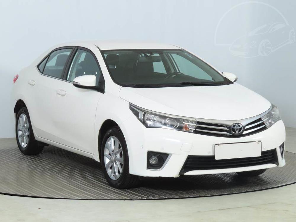 Toyota Corolla 1.6 Valvematic, ČR,1.maj