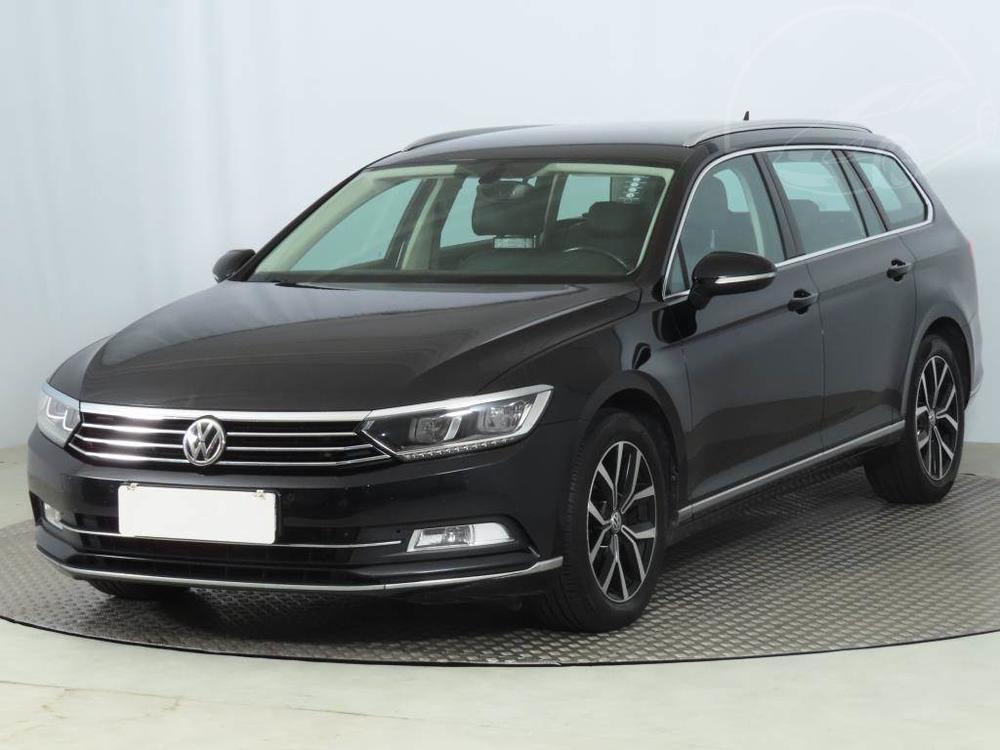 Volkswagen Passat 2.0 TDI, Automat, R,2.maj