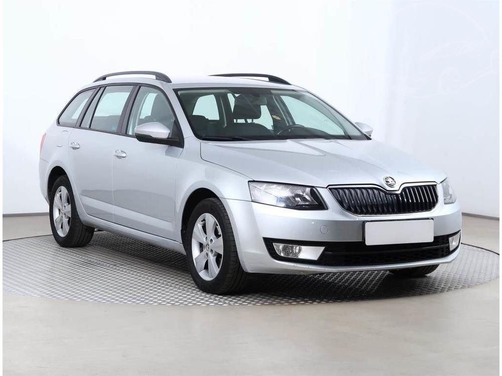 Škoda Octavia 1.6 TDI, ČR,1.maj, Serv.kniha