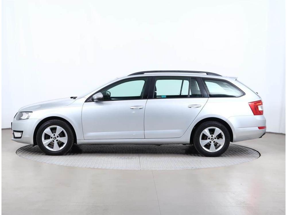 koda Octavia 1.6 TDI, R,1.maj, Serv.kniha