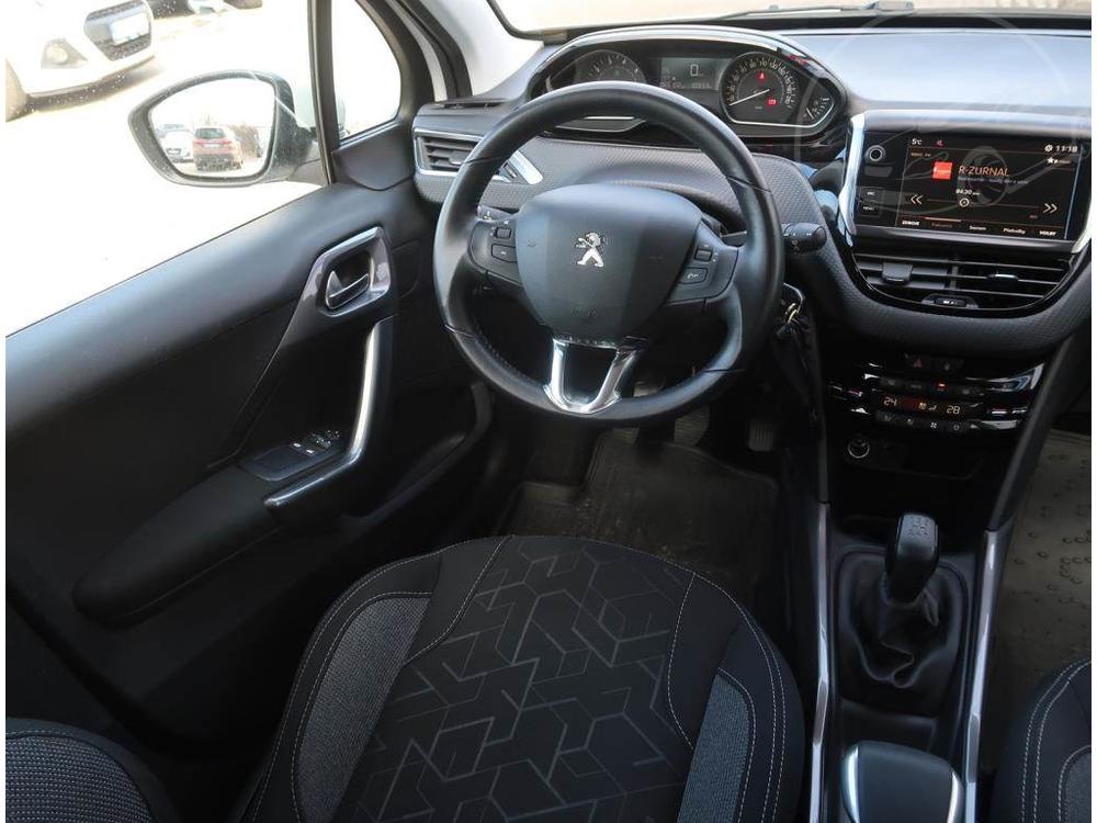 Peugeot 2008 1.2 PureTech, R,1.maj