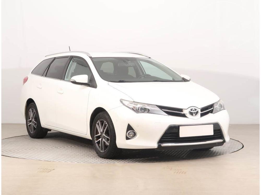 Prodm Toyota Auris 1.6 Valvematic, Active, R