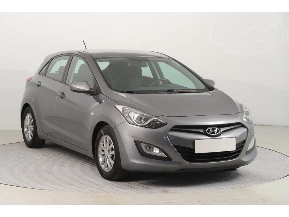 Prodm Hyundai i30 1.4 CVVT, Klima, El. okna