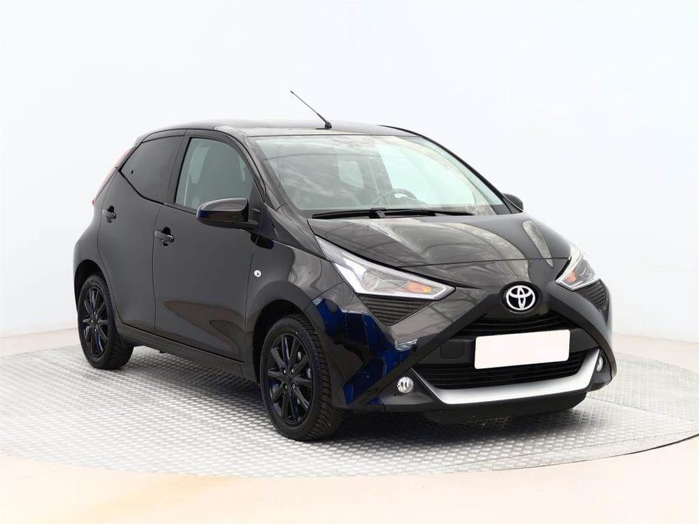 Toyota Aygo 1.0 VVT-i, ČR,1.maj