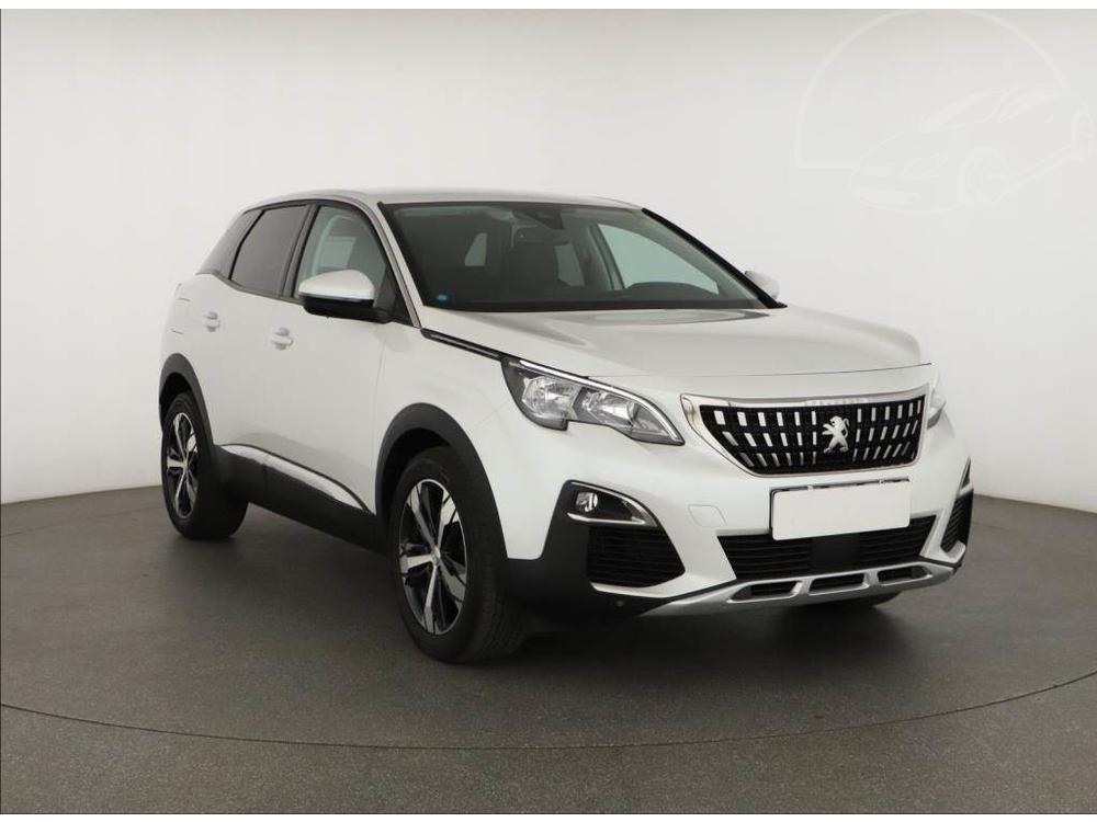 Prodm Peugeot 3008 1.2 PureTech, R,1.maj