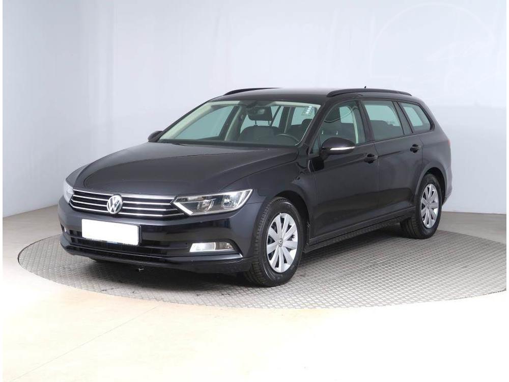 Volkswagen Passat 2.0 TDI, Navi