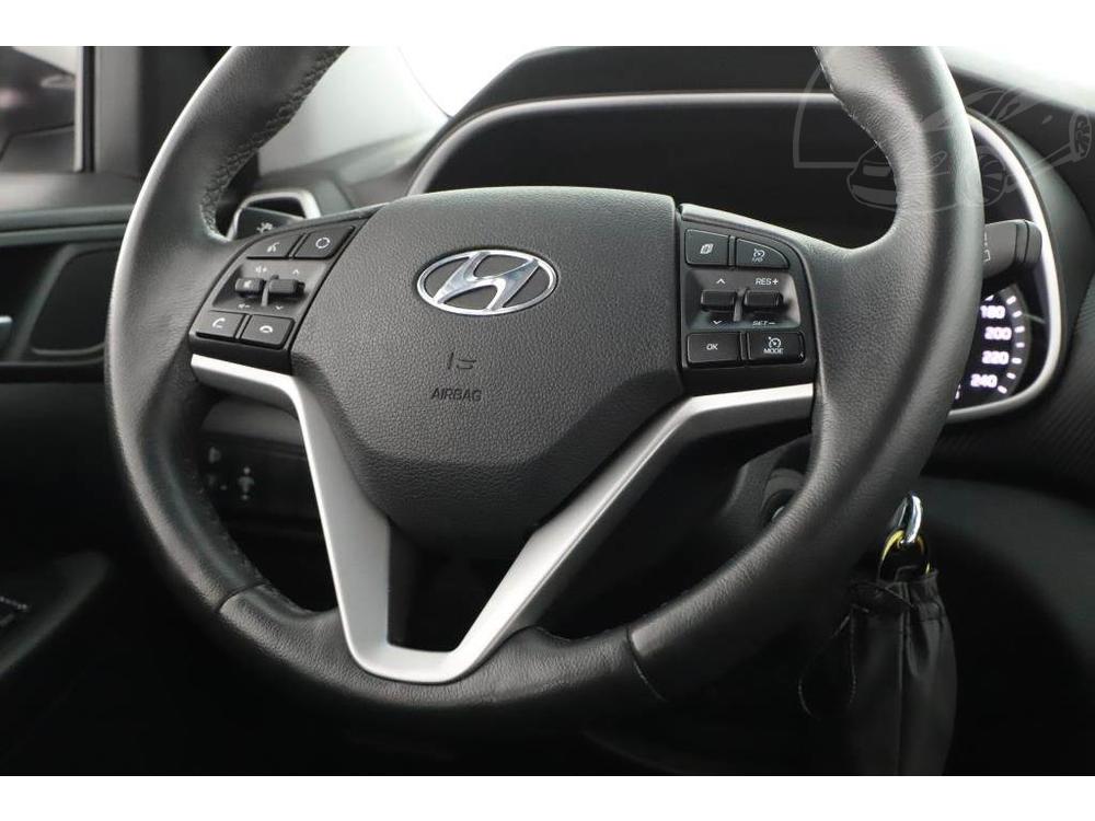 Hyundai Tucson 1.6 CRDi, Navi