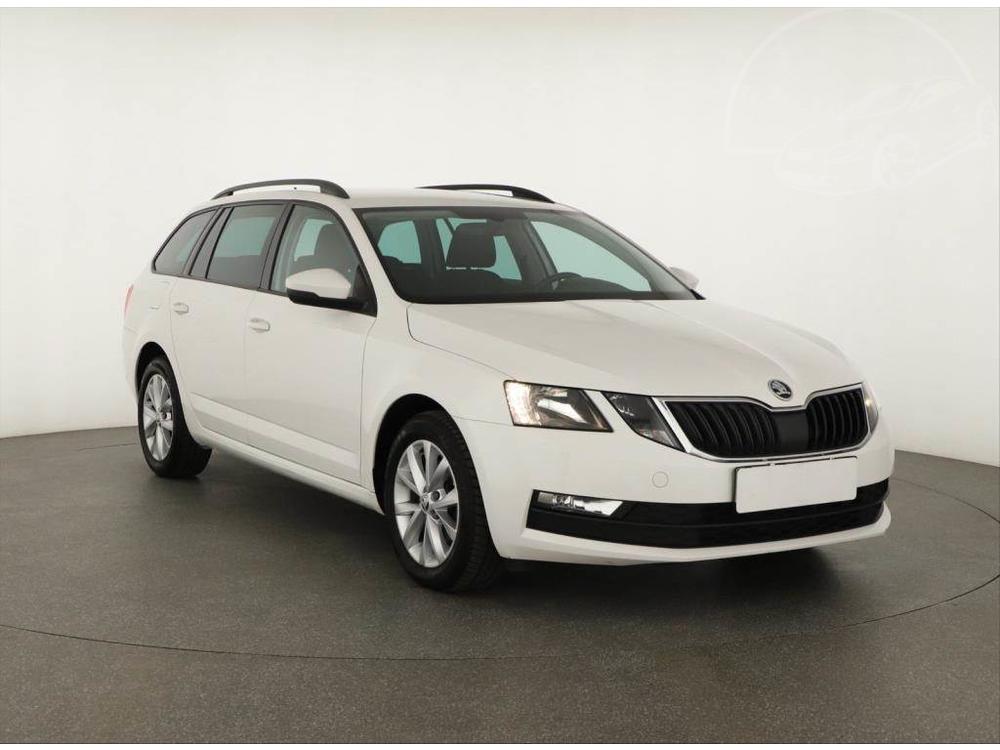 Škoda Octavia 2.0 TDI, ČR,2.maj, Navi