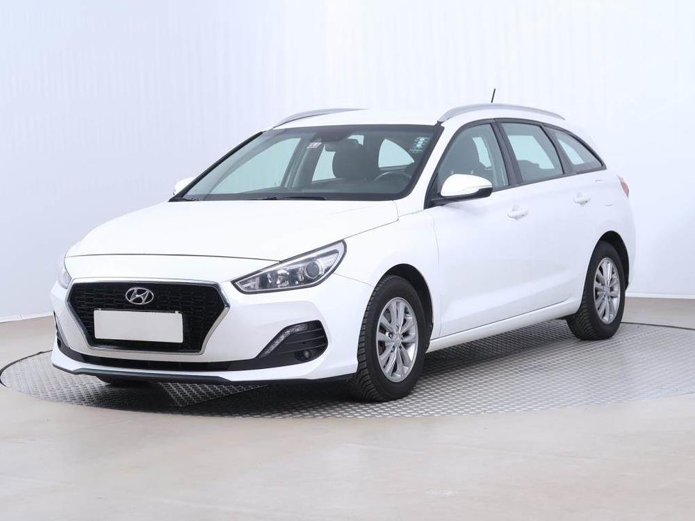 Hyundai i30 1.6 CRDi, R,1.maj, Serv.kniha