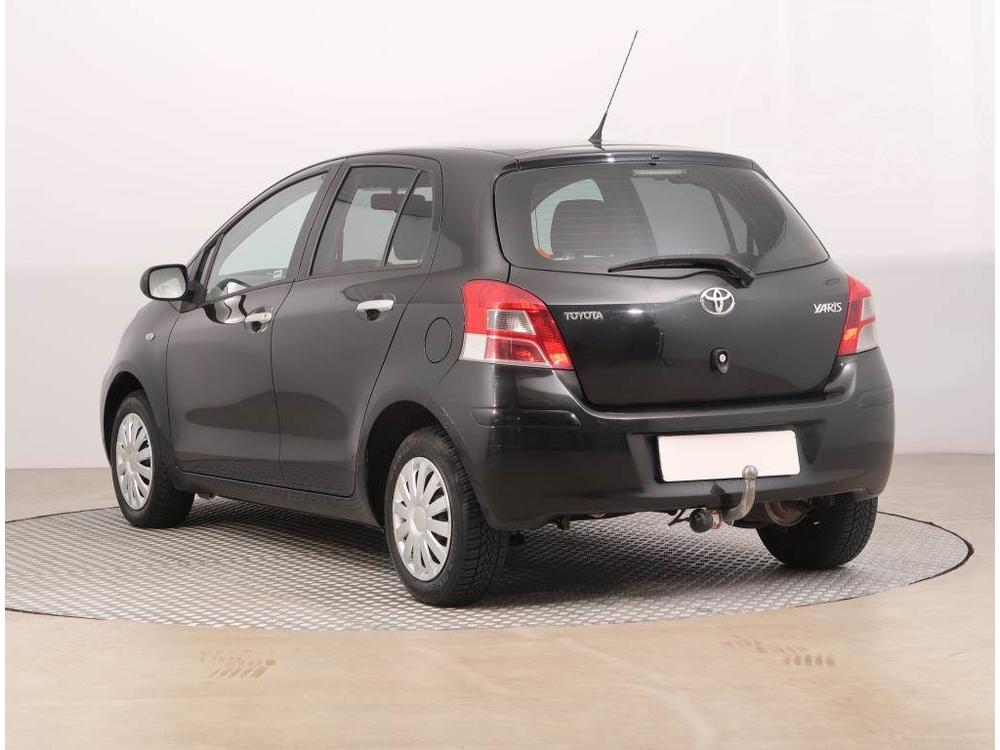 Toyota Yaris 1.0 VVT-i, Serv.kniha, Klima