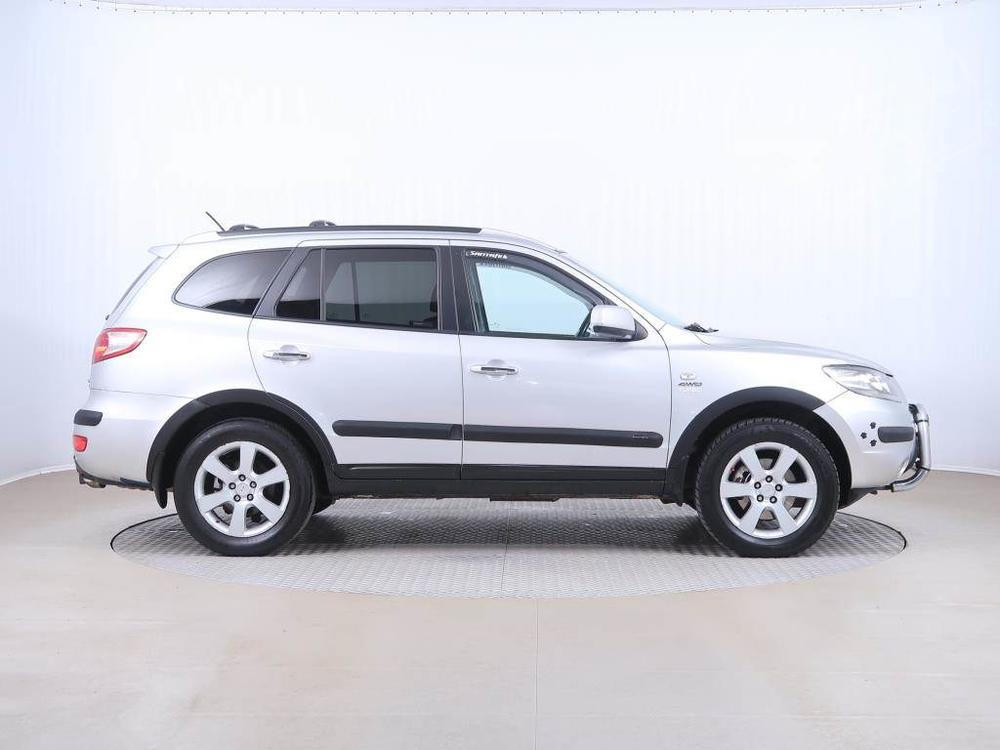 Hyundai Santa Fe 2.2 CRDi, 4X4, Koen sedaky