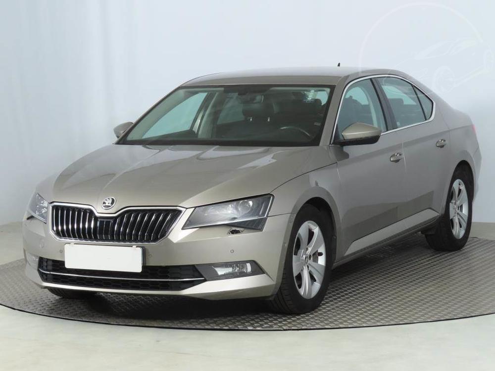 koda Superb 2.0 TDI, Automat, Ke, Navi