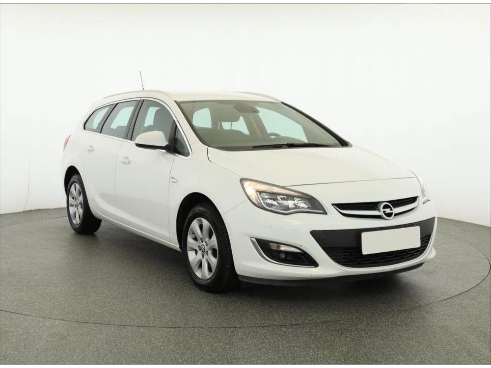 Opel Astra 1.6 CDTI, Koen sedaky