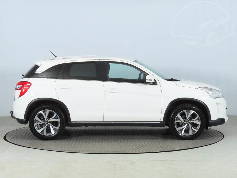 Citron C4 Aircross 1.6 HDi, 4X4, Serv.kniha