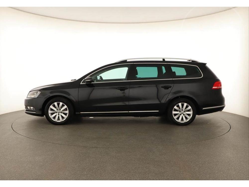 Volkswagen Passat 2.0 TDI, Serv.kniha, Navi