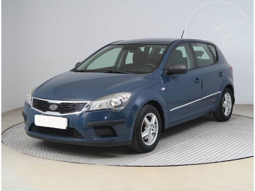 Kia Ceed 1.4 CVVT, Serv.kniha, Klima