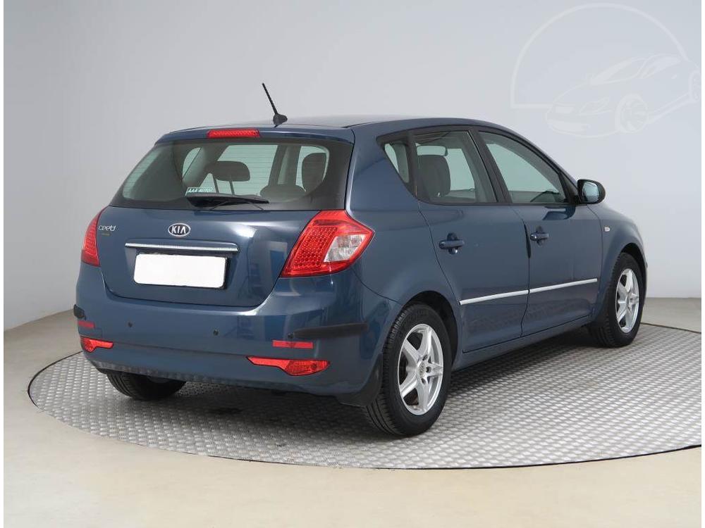 Kia Ceed 1.4 CVVT, Serv.kniha, Klima