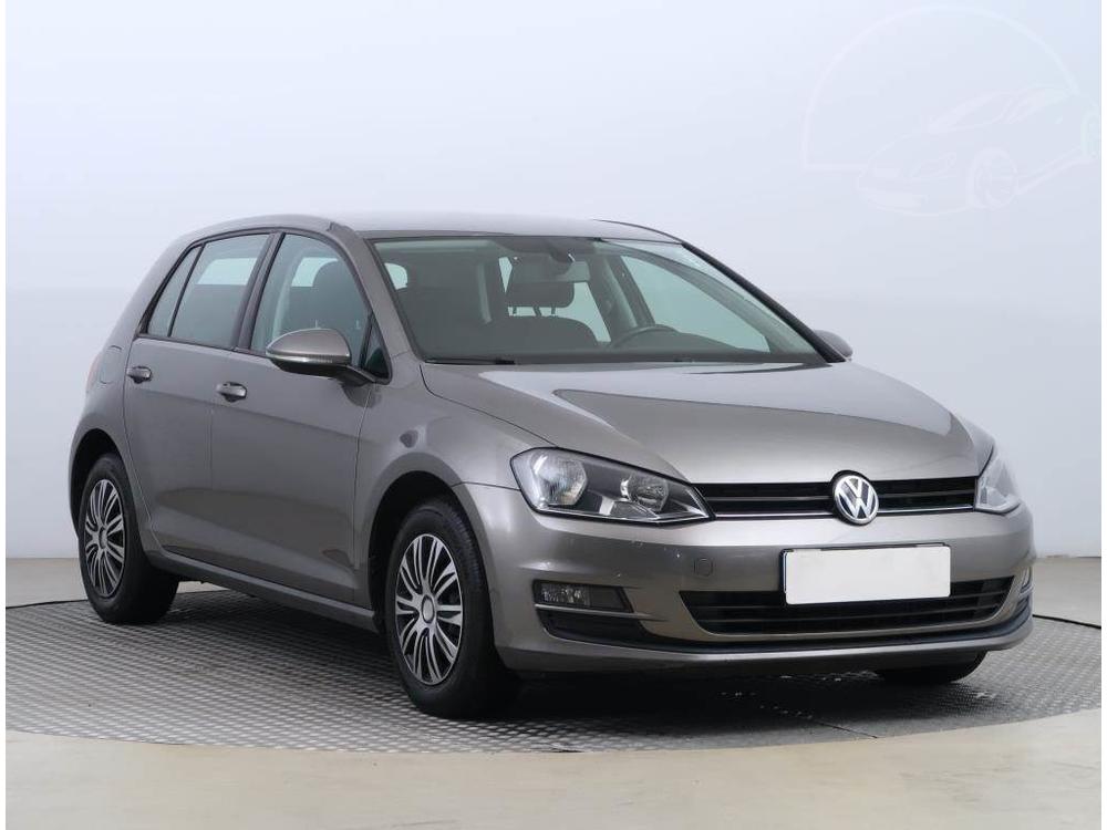 Prodm Volkswagen Golf 1.2 TSI, Comfortline, R,2.maj