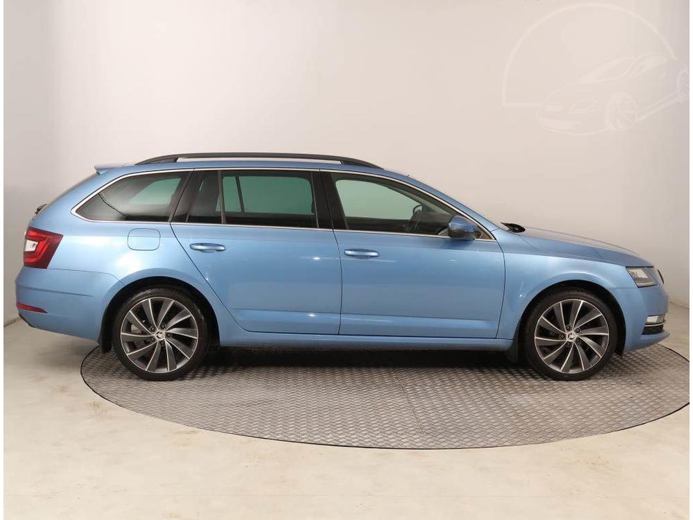 koda Octavia 1.6 TDI, Automatick klima