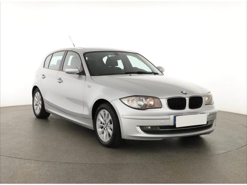 BMW 116 116i, Automatick klima